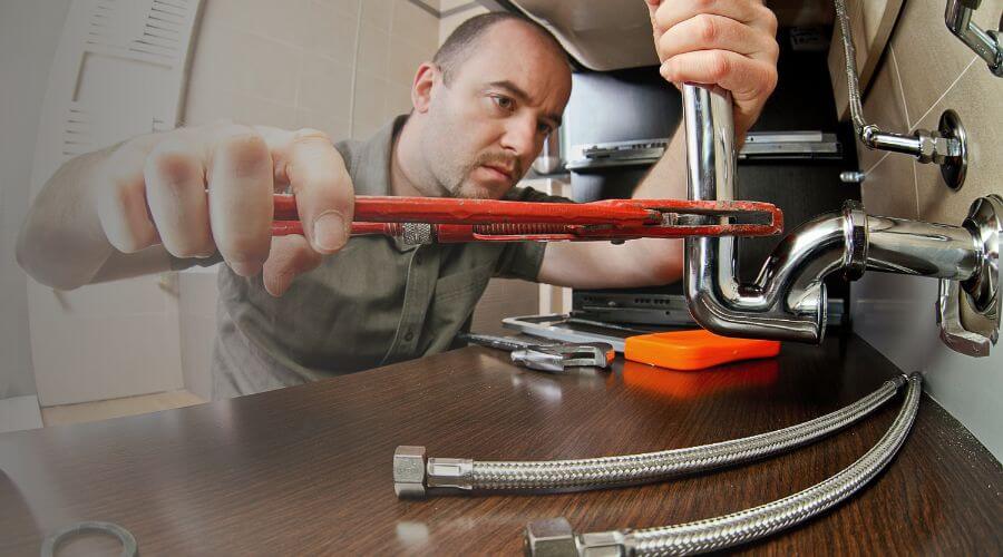 Local expert plumbing services in East Rochester, OH